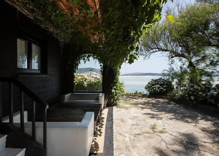 Casa Da Auga - Costa Da Morte Урес